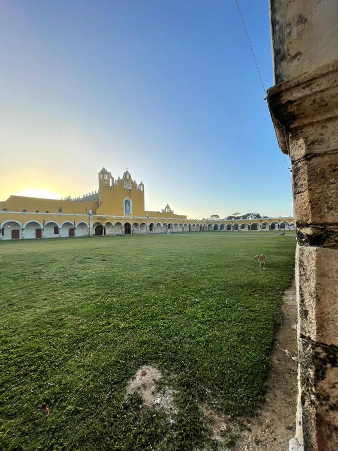 Buenosdias Izamal Bed & Breakfast Eksteriør bilde